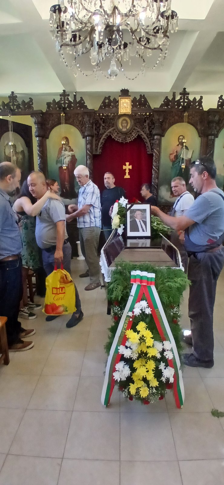 Емил Бачийски погребение
