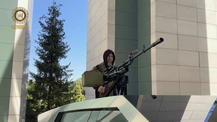 Мъск отрече да е подарявал електрически пикап на чеченския лидер Рамзан Кадиров