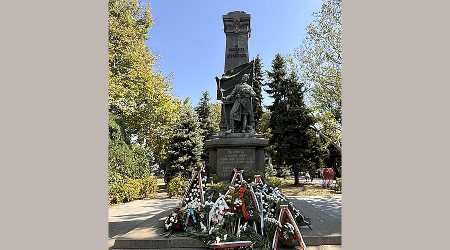 Русе отбеляза 139 години от Съединението с празнична церемония (СНИМКИ)