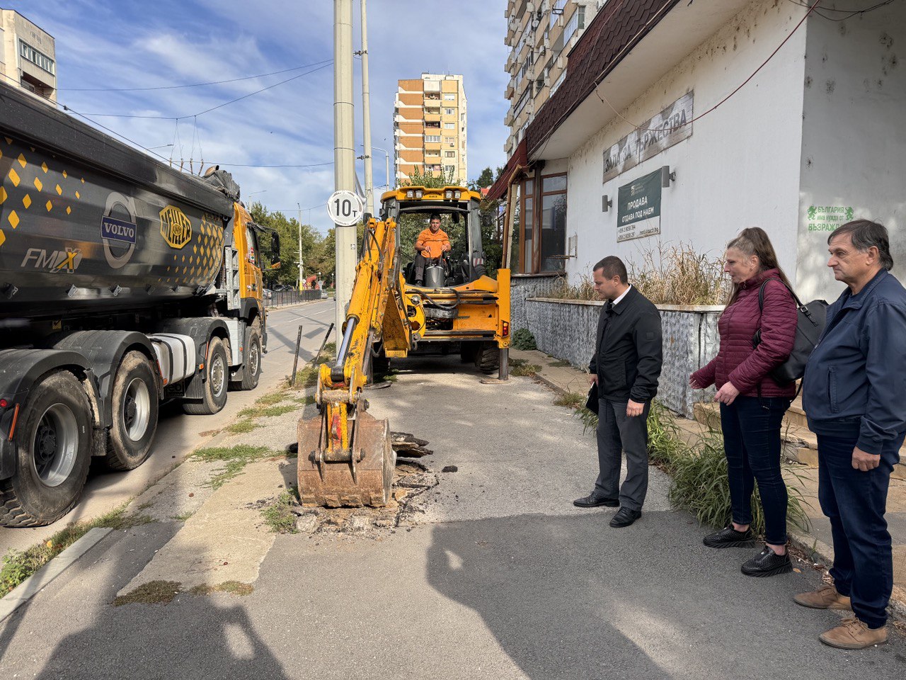 Започна дългоочакваният ремонт на улиците „Плиска“, „Доростол“ и „Тулча“