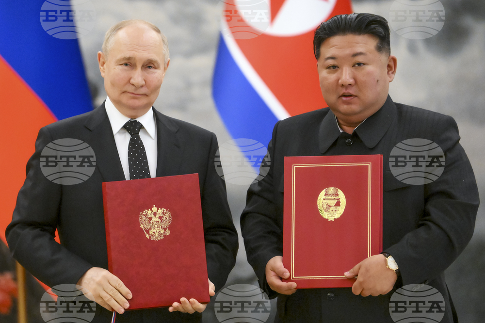 Севернокорейският лидер Ким Чен-ун нареди масово производство на дронове камикадзе
