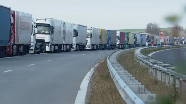Турция възстанови пропускането на товарни автомобили през ГКПП "Капитан Андреево" и ГКПП "Лесово"