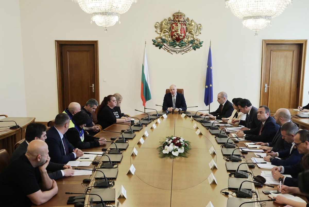 След срещата в МС: Кабинетът готви 37 мерки за повишаване на пътната безопасност