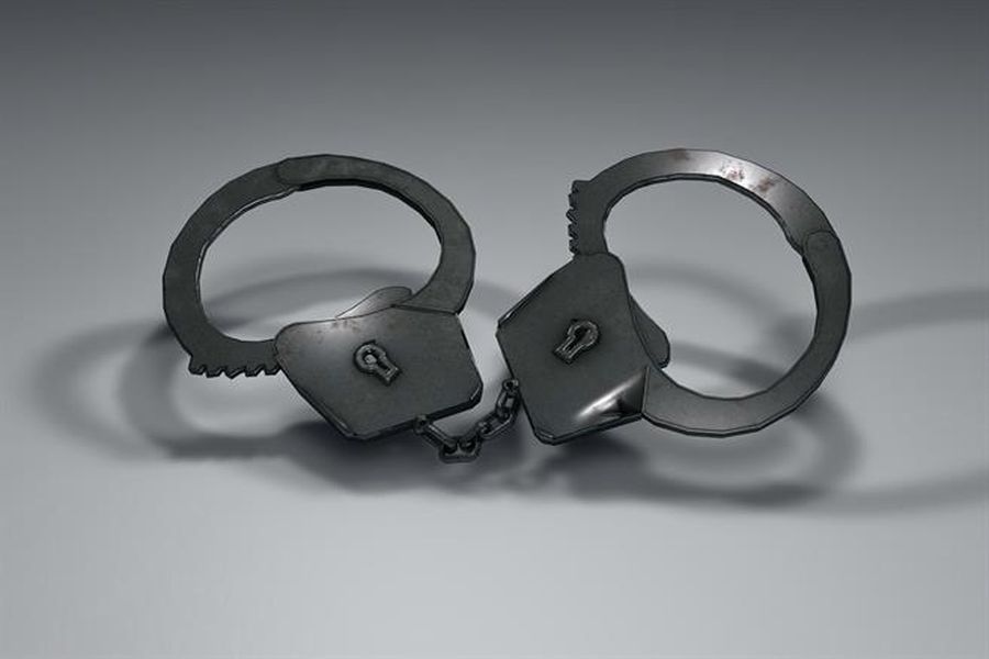 Четирима русенци задържани при полицейска акция срещу наркотиците