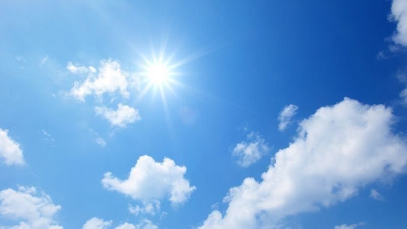 Слънчев и топъл петък до 35 градуса