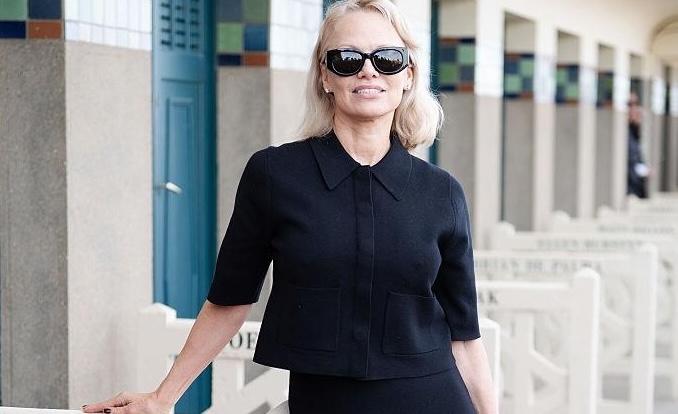 Памела Андерсън